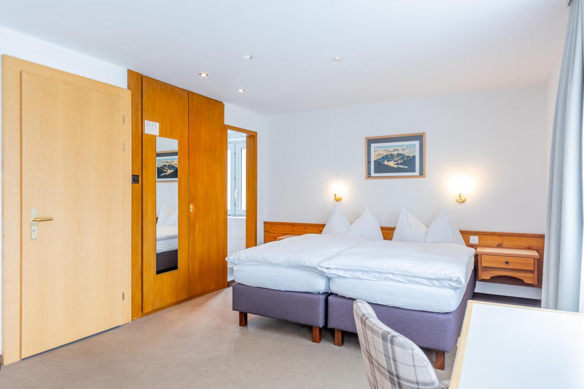 Hotel Dischma 3*